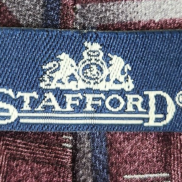 Vintage Stafford Pure Silk Geometric Necktie in Maroon, Gray, Silver & Blue - Picture 5 of 5